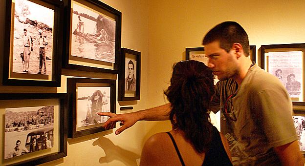 Numerosas fotografías históricas se exponen en el Museo del Che