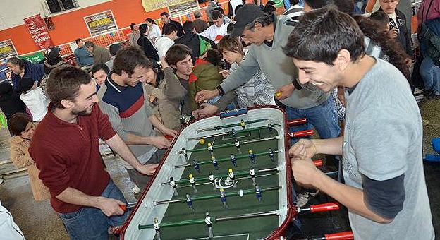 Chicos participando del torneo